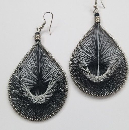 Earrings Beads And Wire Woven