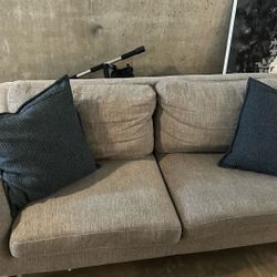 Small Sofa + Throw Pillows