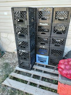 21 Milk Crates Available,  Great Condition 