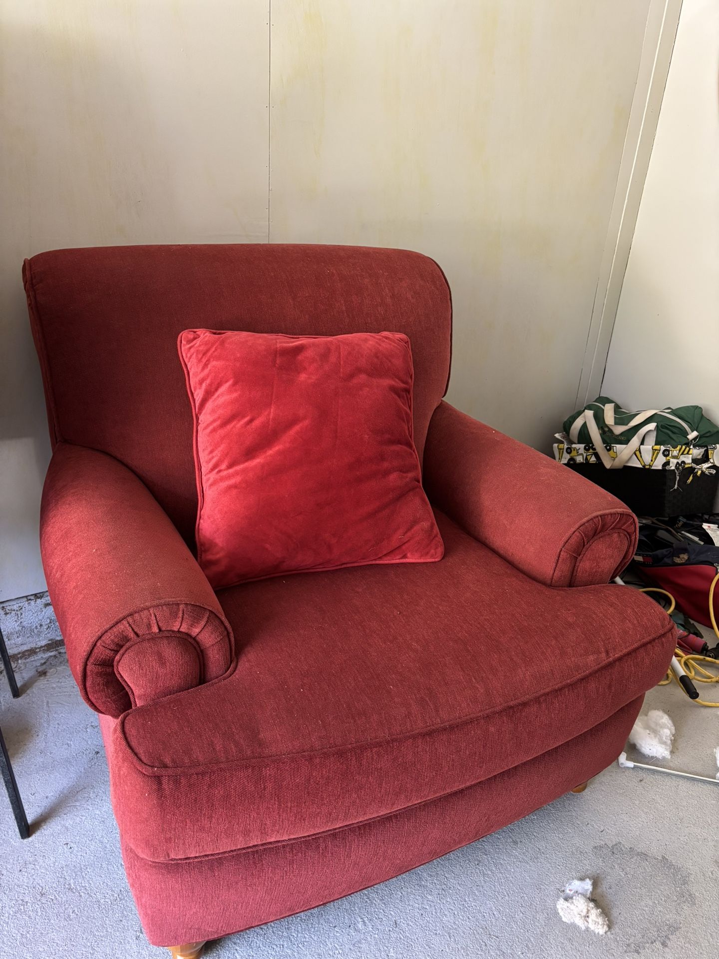 Red Arm Chairs 