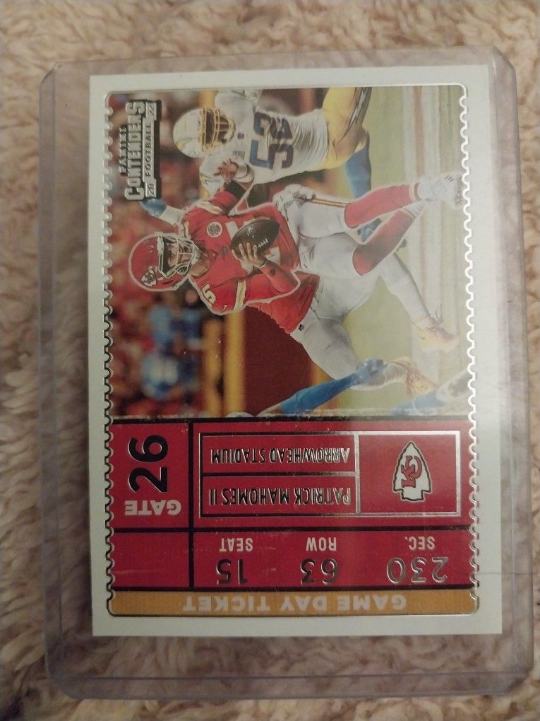 2 Patrick Mahomes Cards