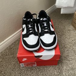 Brand New Nike Dunk Low 