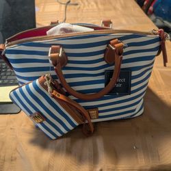 Dooney & Bourke Perfect Pair Black & White