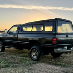 Leer 8 Foot Truck Camper Bed Topper