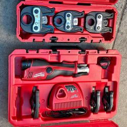 Milwaukee M12 ProPress Press Tool Kit 