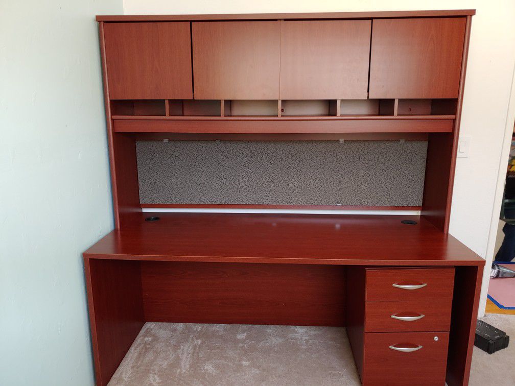 Executive size Desk with Hutch and Filing Cabinet, Bush Furniture
