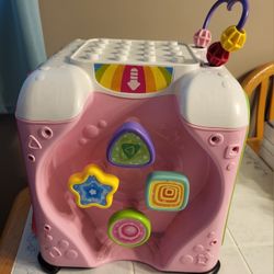 Vetech Alphabet Activity Cube