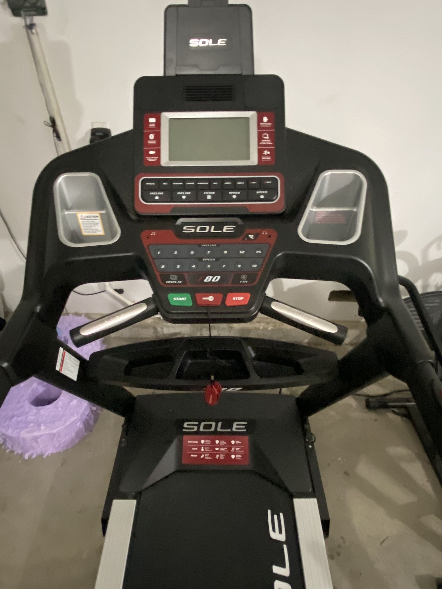 Sole F80 Treadmill for Sale in Temecula, CA OfferUp