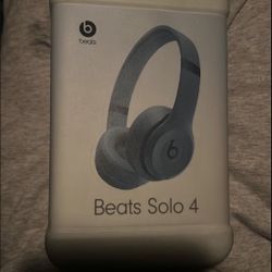 Beats Solo 4