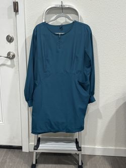 Women’s Large petite Scrub Dress
