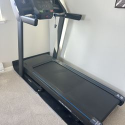 Horizon Fitness Treadmill 