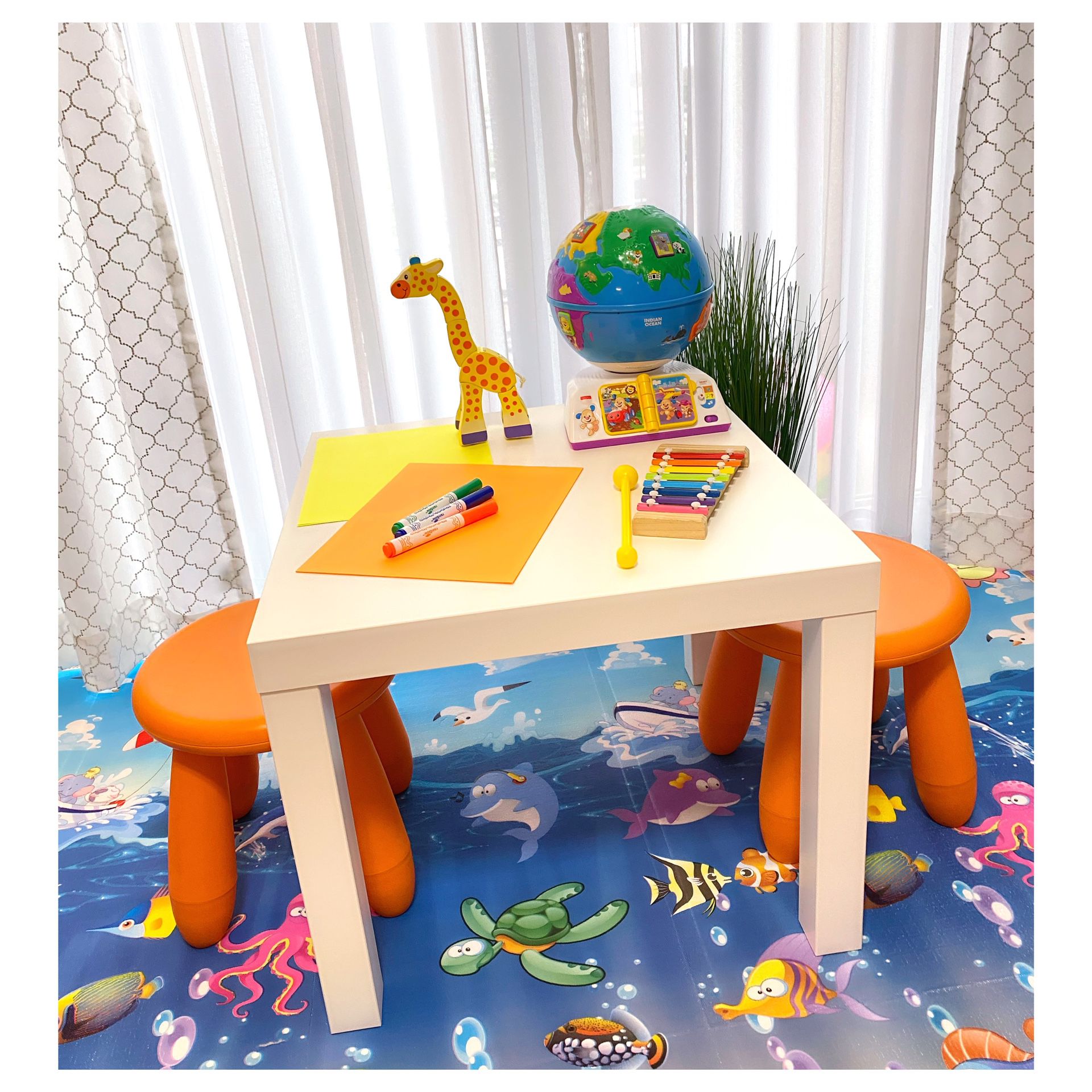 Kids Desk | Kids Table with 02 Chairs 🪑🪑