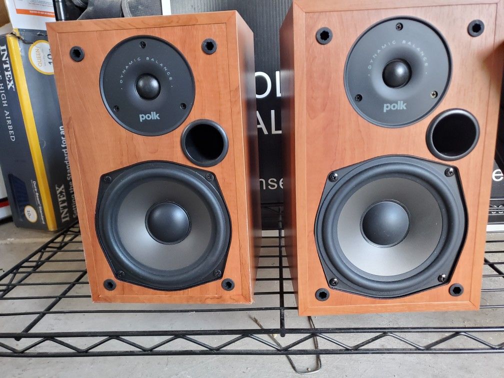 Polk Bookshelf Speakers $25