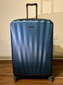Ricardo Beverly Hills 30" Hard-case Blue Luggage