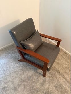 Lounge chair