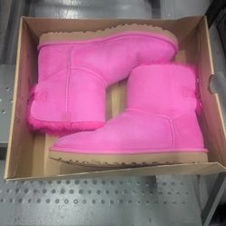 UGGs  Mini Bailey Bow ll Pink Suede Boots - Size 8
