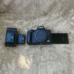 Canon M50 