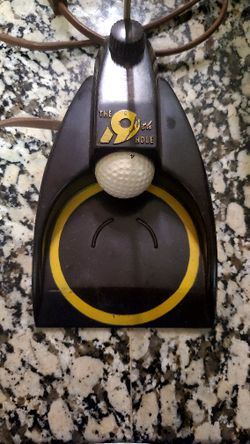THE 19th HOLE GOLF PRACTICE PUTTER