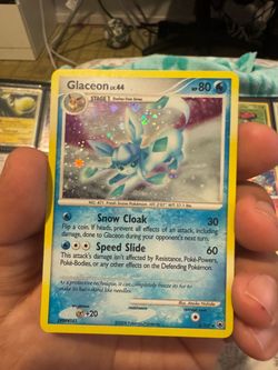 Glaceon 5/100 Majestic Dawn