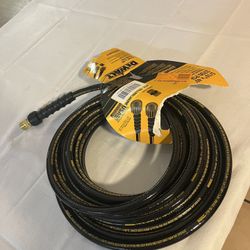 DEWALT 5/16 in. x 40 ft Replacement/Extension Hose for Cold Water 3700 PSI Pressure Washers, Includes M22 Adapter