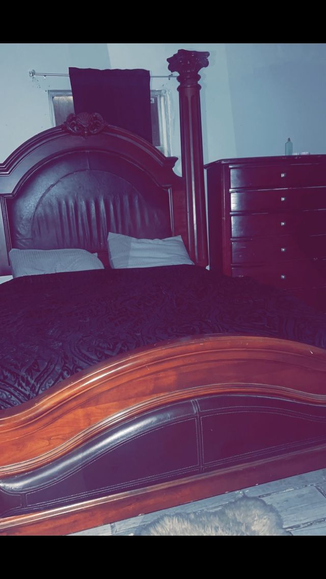 Queen size bed frame can be extended to a king