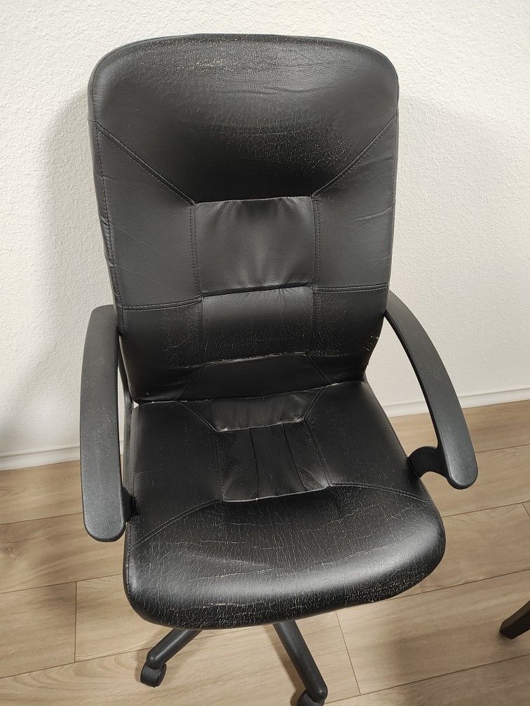 Black Office Chair