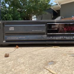 Sony Compact Disc Player CDP-370