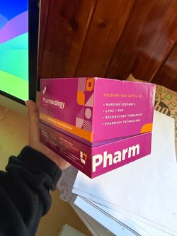 Level Up RN Pharmacology Study Card Set