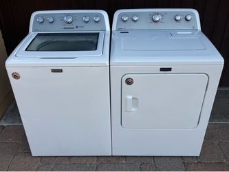 Maytag washer/dryer (delivery available)