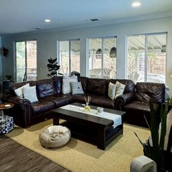 Free/gratis Brown Leather Sectional Sofa 
