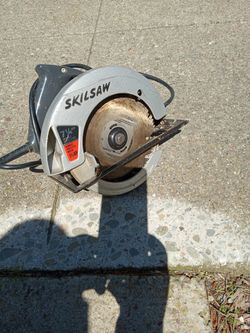Skilsaw7 1/4 Circular Saw $25