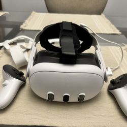 Meta Quest 3 512gb + Pro Head strap
