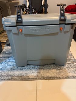 Ozark Trail 60-Quart High Performance Rolling Cooler