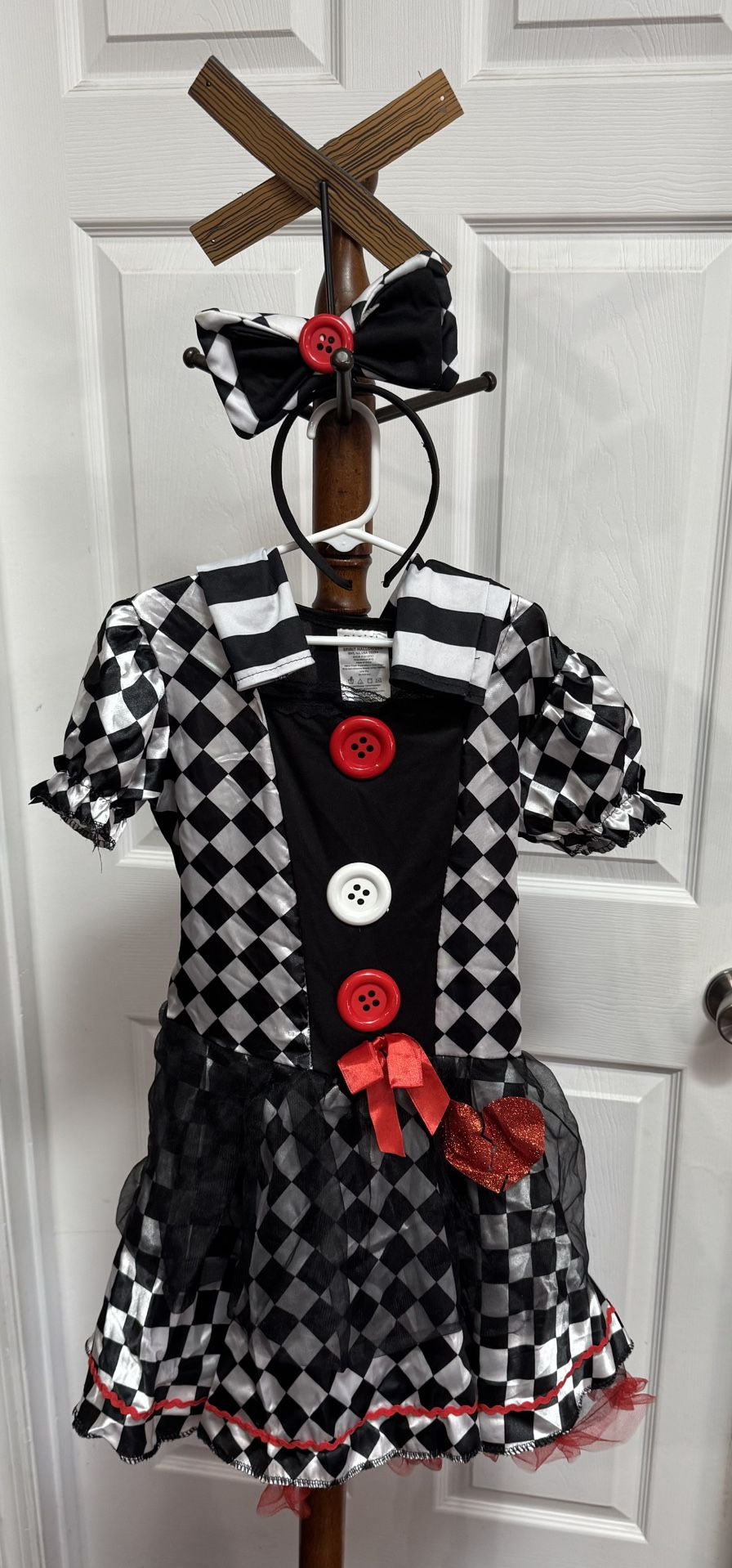 Child Size M Queen Of Hearts Costume just $5