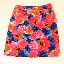 Premise Pencil Skirt Above Knee | Petite Women’s 4 | Floral Print NWOT