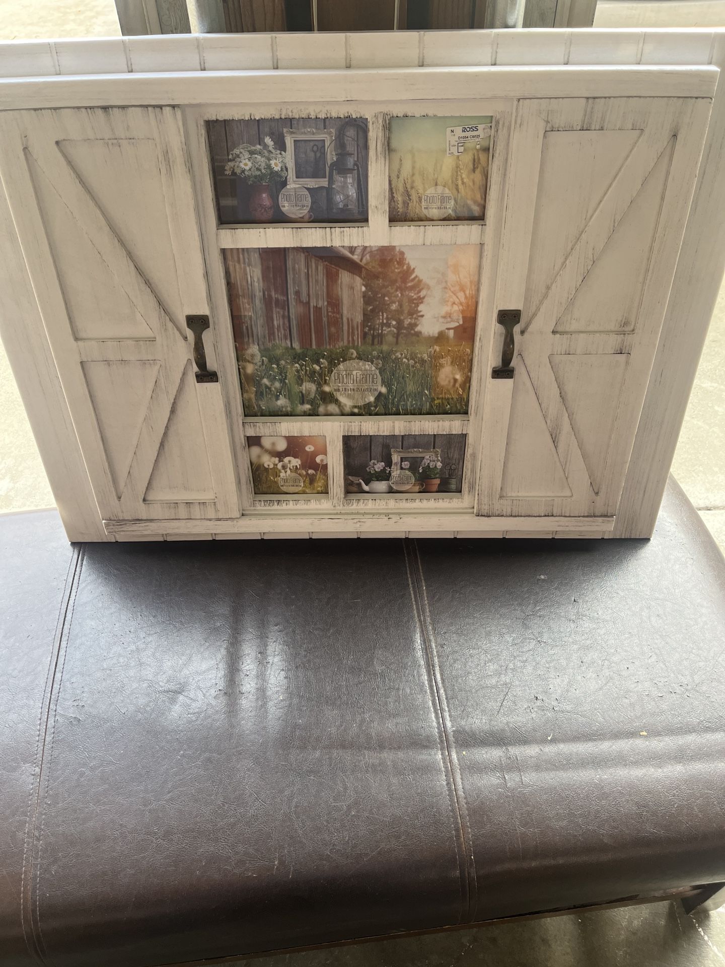 Barn Door Style Picture Frame for Sale in Fresno, CA - OfferUp