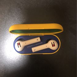 Tommy Hilfinger Earbuds 