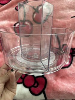 Rotating Cosmetic Organizer