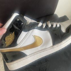 Jordan 1 Mid Se