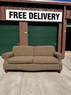 Excellent Quality Couch