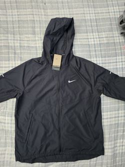 NIKE WINDBREAKER