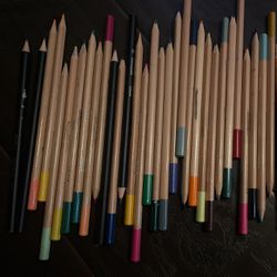 Color Pencils 