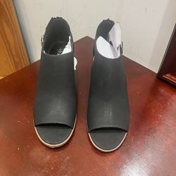 Women Shoes