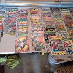 LOT OF COMIC BOOKS 