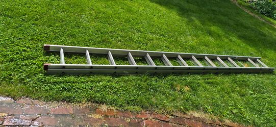 24 ft aluminum extension ladder