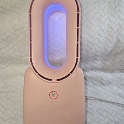 Small Tower Fan, 11.8 Inch Personal Portable pink Rechargeable battry powered