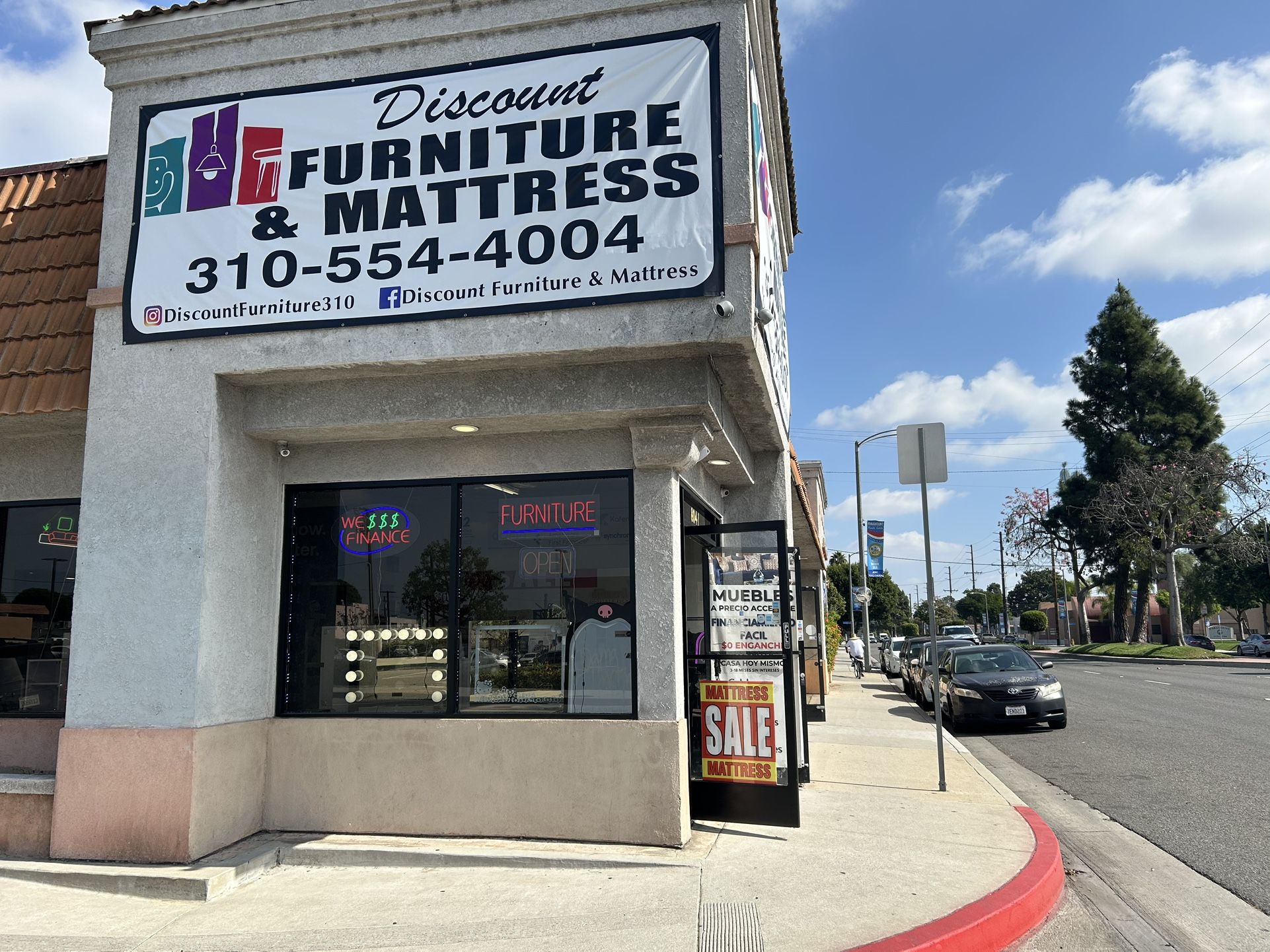 Sofa Bed Convertible With Cup Holder And USB Port