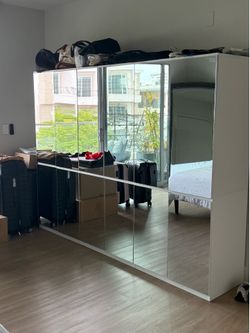 Armoire / Wardrobe closet , Set of x3