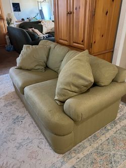 RC Loveseat.