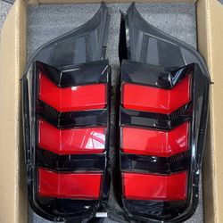 OEM Ford Mustang Tail Lamp Assembly  (2024-2025)